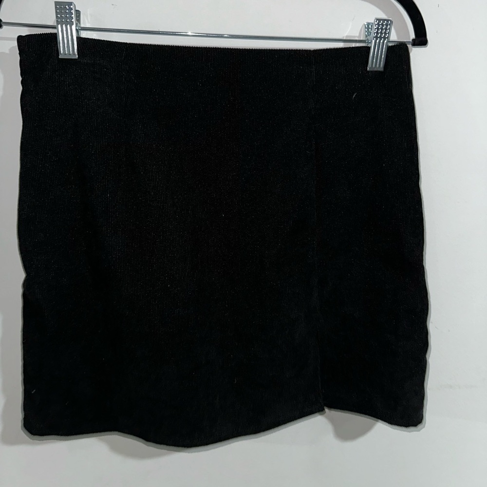 Corduroy black skirt